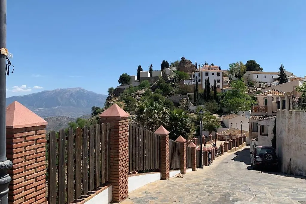 Casa Sin Numero, An Authentic Village House Comares Spain